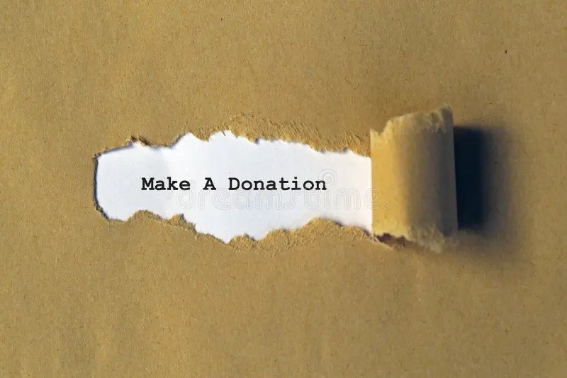 Sobre abierto con el texto Make a Donation